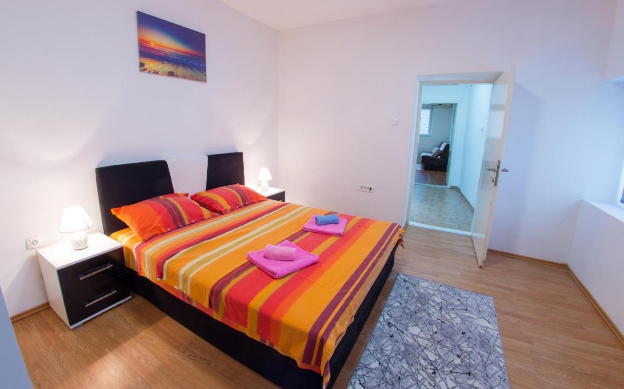 Cozy Corner Near Old Town Apartment Mostar Exterior foto